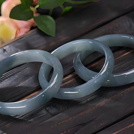 Authentic ice-type jadeite bangle