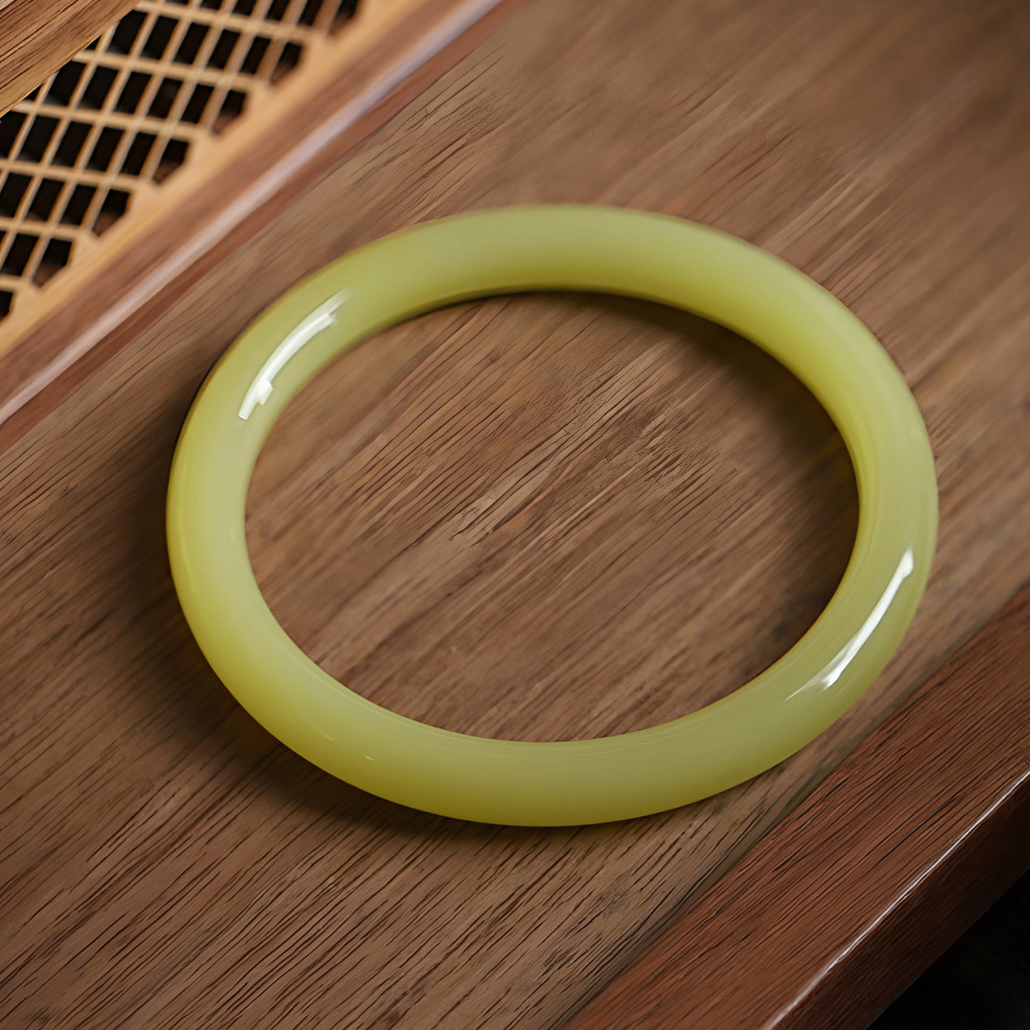 Elegant Lake Green Slender Jade Bracelet