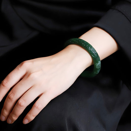 Natural Hetian jade old material jasper hand-carved green jade Bangles