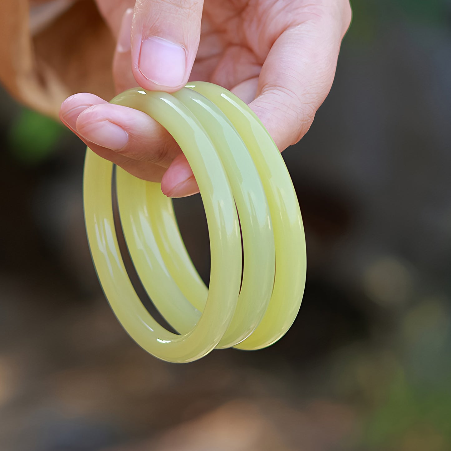Elegant Lake Green Slender Jade Bracelet