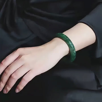 Natural Hetian jade old material jasper hand-carved green jade Bangles